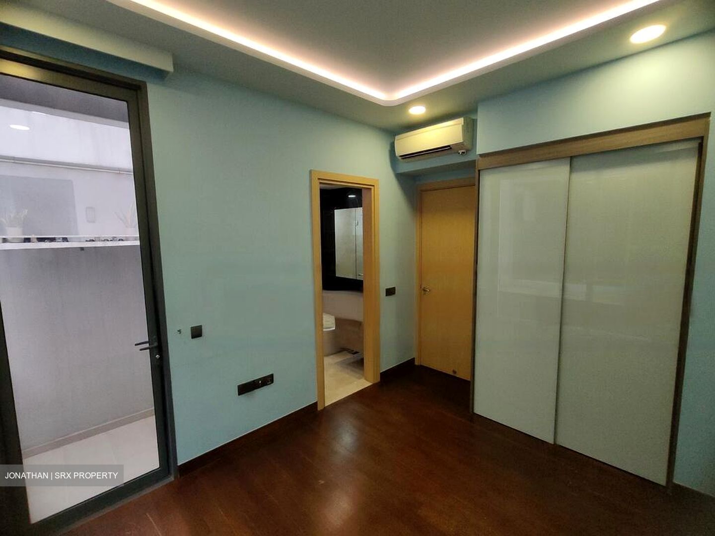Belgravia Villas (D28), Terrace #475562671